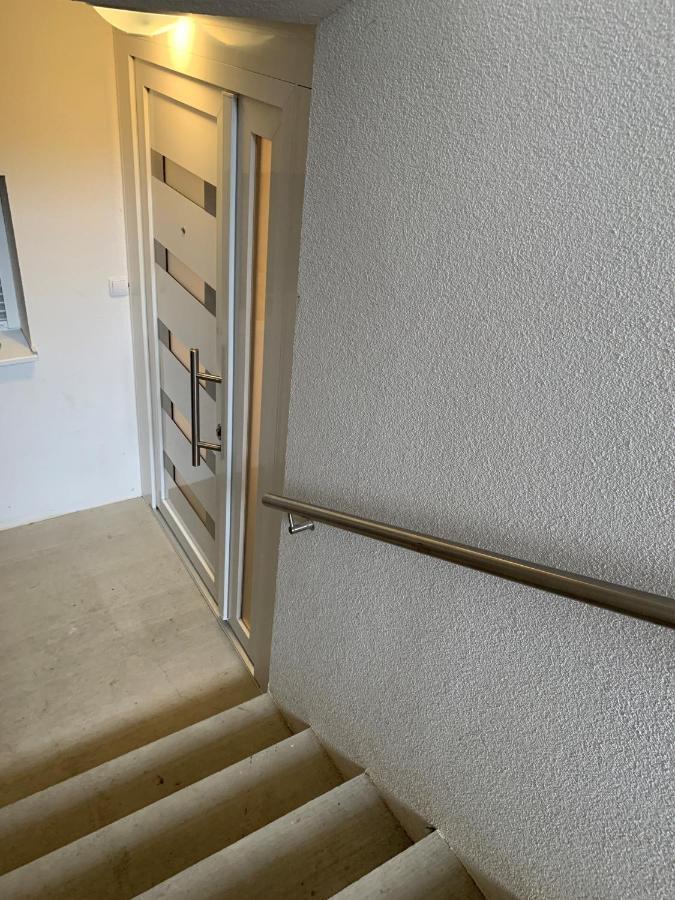 Gaestetraum Mit Wunderschoenem Ausblick Und Garten Apartment Muhldorf Bei Feldbach Bagian luar foto